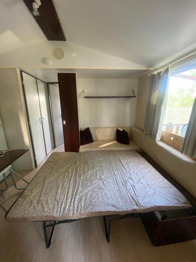Sejour Inoubliable En Provence, Camping 4* La Roque-d'Antheron Ngoại thất bức ảnh
